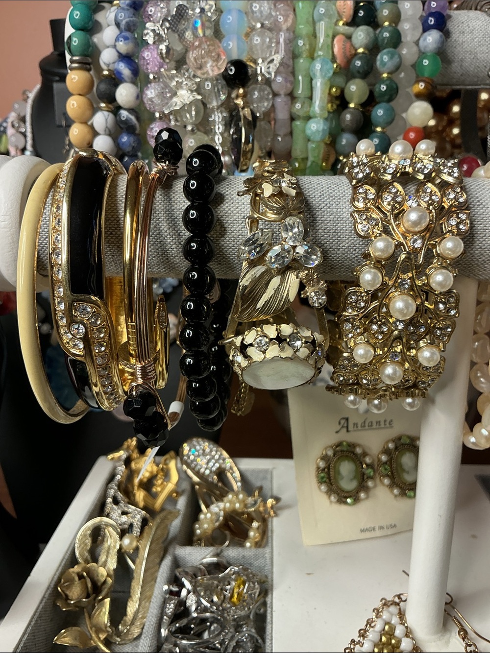 $5 JEWELRY SHOW - Picture 3 of 11